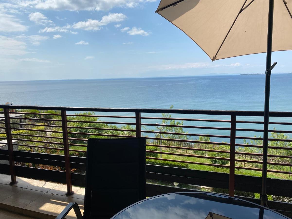 Dolce Vita Apartment Sveti Vlas Esterno foto
