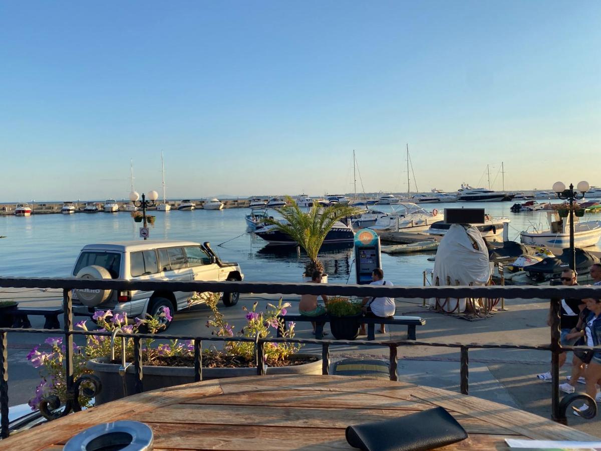 Dolce Vita Apartment Sveti Vlas Esterno foto