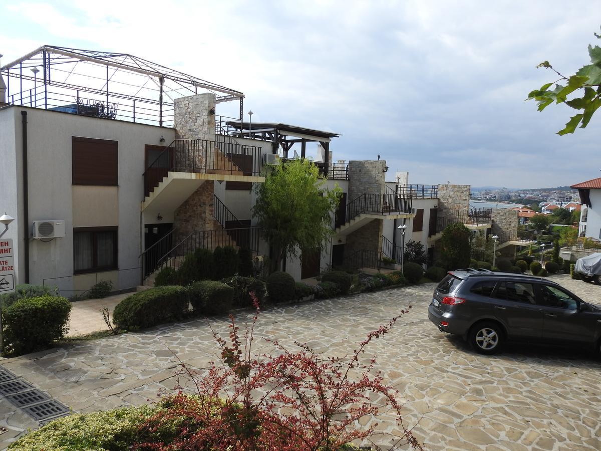 Dolce Vita Apartment Sveti Vlas Esterno foto
