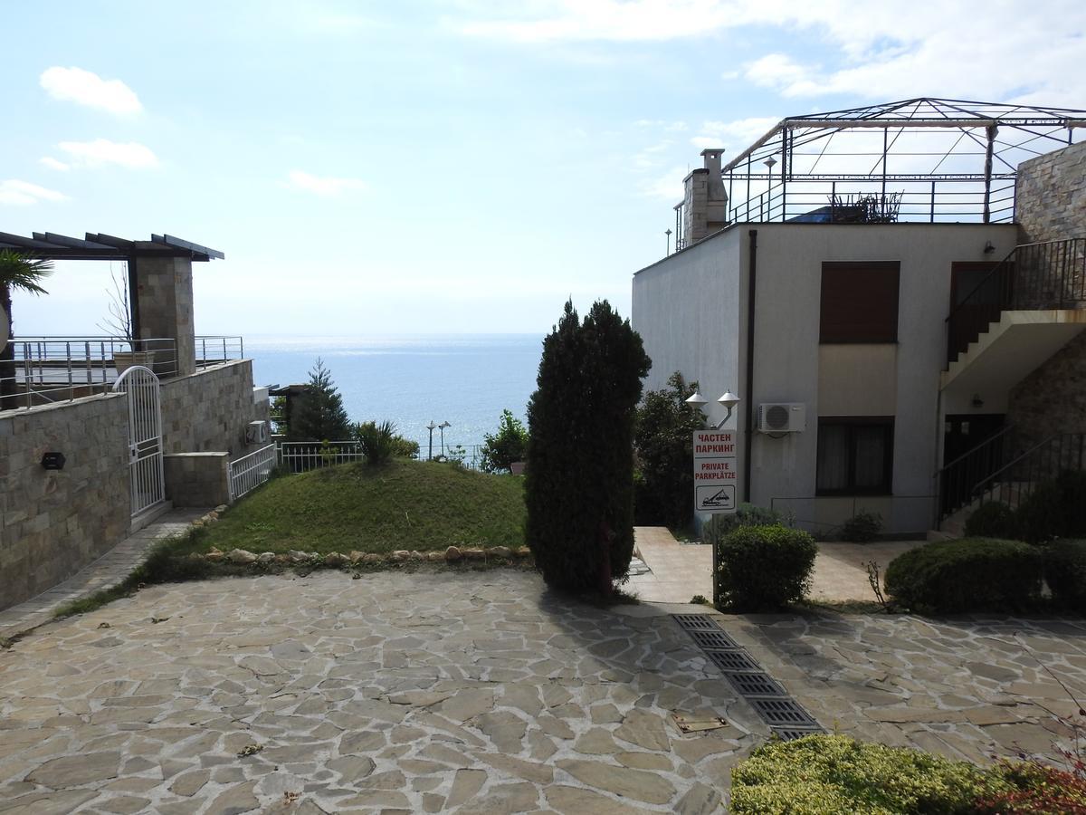 Dolce Vita Apartment Sveti Vlas Esterno foto
